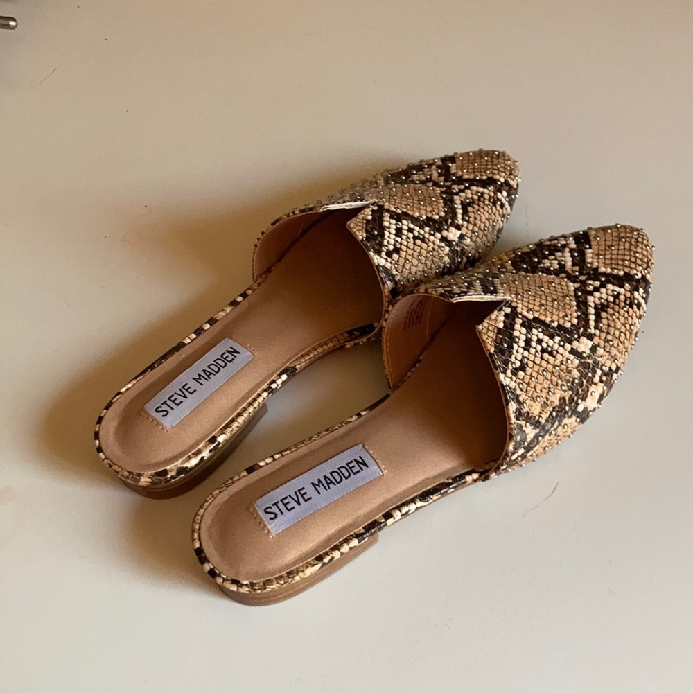 Womens shoes